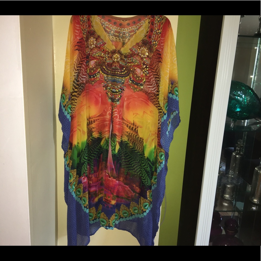 Cover up dress. Light weight, Nice for the beach.